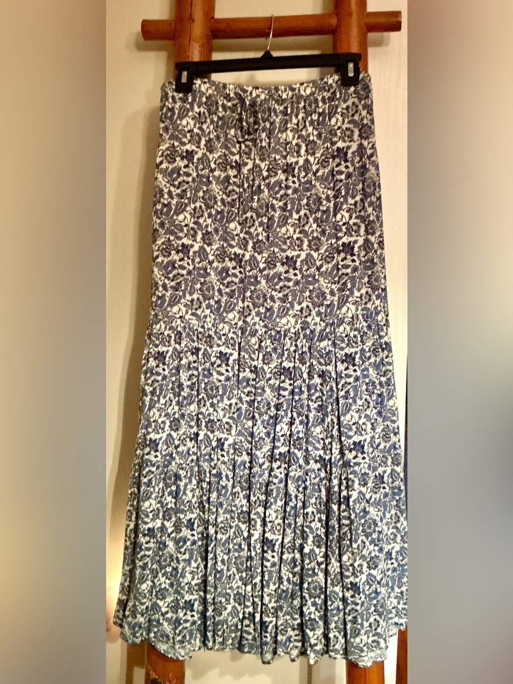 Maurices Blue and White Floral Maxi Skirt L